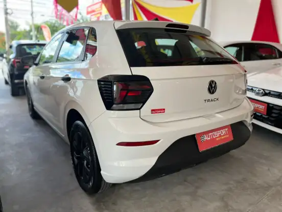 VOLKSWAGEN-POLO-2024