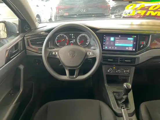 VOLKSWAGEN-POLO-2024