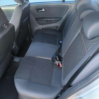 VOLKSWAGEN-SPACEFOX-2012