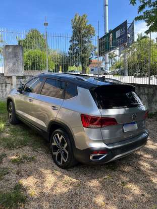 VOLKSWAGEN-TAOS-1.4 250 TSI TOTAL FLEX HIGHLINE AUTOMÁTICO VOLKSWAGEN-TAOS-2024