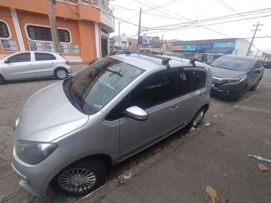 VOLKSWAGEN-UP-1.0 MPI MOVE UP 12V FLEX 4P AUTOMATIZADO VOLKSWAGEN-UP-2016