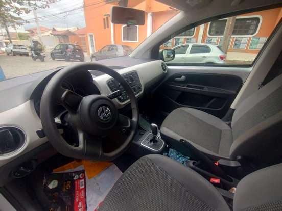 VOLKSWAGEN-UP-1.0 MPI MOVE UP 12V FLEX 4P AUTOMATIZADO VOLKSWAGEN-UP-2016