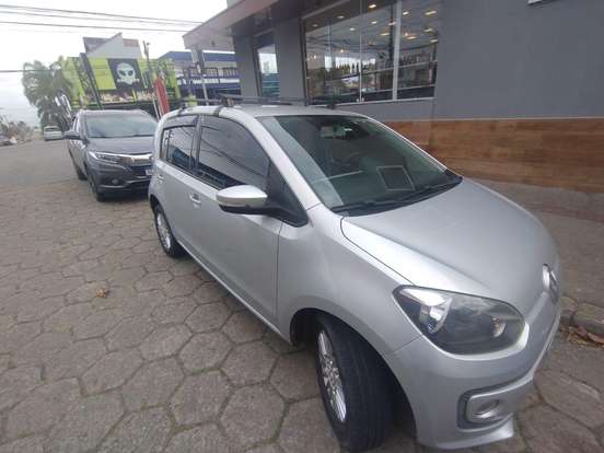 VOLKSWAGEN-UP-1.0 MPI MOVE UP 12V FLEX 4P AUTOMATIZADO VOLKSWAGEN-UP-2016