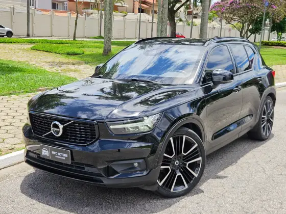 VOLVO XC40 2.0 T5 GASOLINA R-DESIGN AWD GEARTRONIC