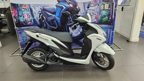 YAMAHA FLUO 125 HYBRID CONNECTED ABS YAMAHA FLUO 125 HYBRID CONNECTED ABS