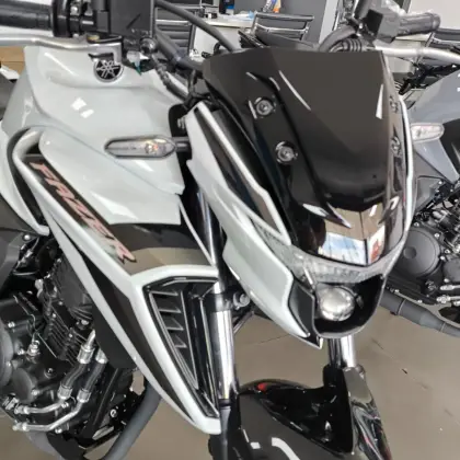 YAMAHA FZ25 FAZER CONNECTED ABS 
