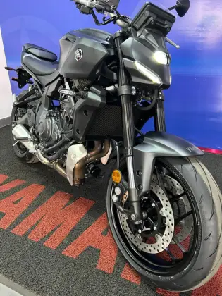 YAMAHA MT-07 CONNECTED ABS 