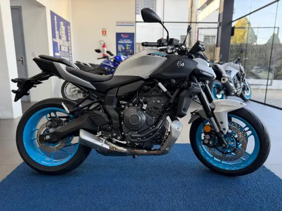 YAMAHA MT-07 CONNECTED ABS 