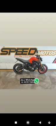 YAMAHA MT-09 