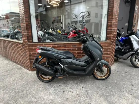 YAMAHA NMAX CONNECTED 160 ABS 