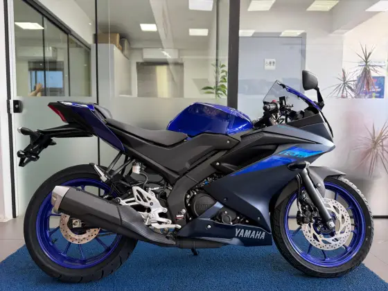 YAMAHA YZF R15 YAMAHA YZF R15