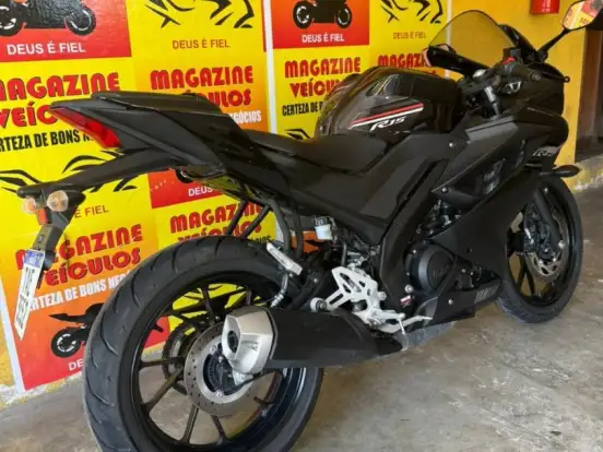 YAMAHA-YZF R15 YAMAHA-YZF R15-2025