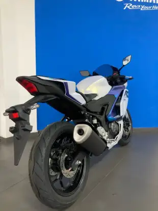 YAMAHA-YZF R3 ABS CONNECTED YAMAHA-YZF R3 ABS CONNECTED-2026