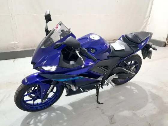 YAMAHA YZF R3 ABS YAMAHA YZF R3 ABS