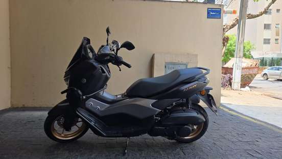 YAMAHA-NMAX CONNECTED 160 ABS-2025