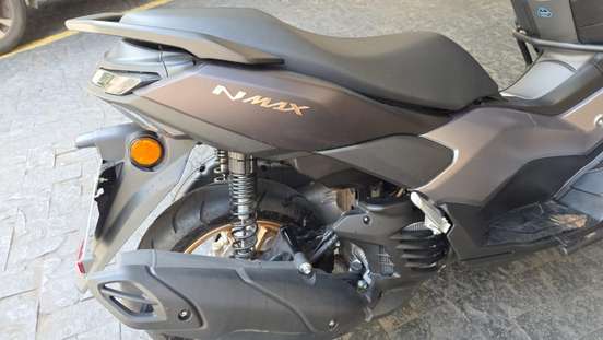 YAMAHA-NMAX CONNECTED 160 ABS-2025