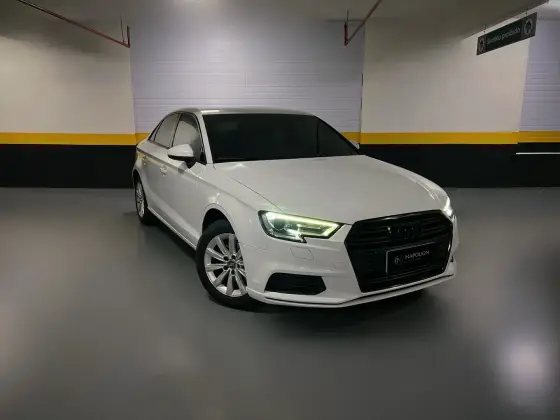 AUDI A3 1.4 TFSI SEDAN ATTRACTION 16V FLEX 4P TIPTRONIC
