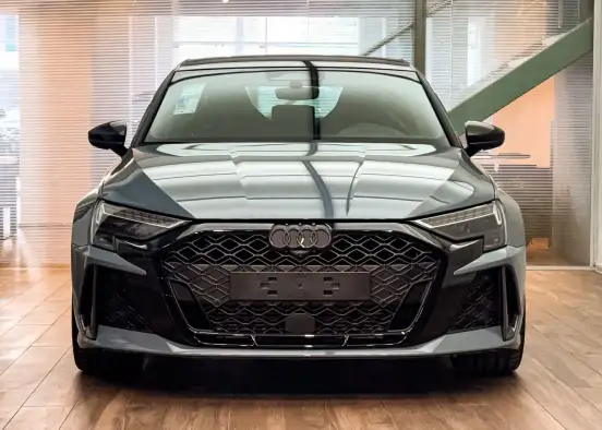 AUDI-RS3-2025
