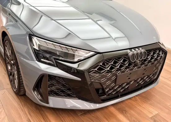 AUDI-RS3-2025