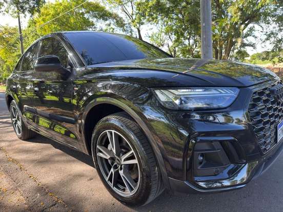 AUDI-Q5-2023
