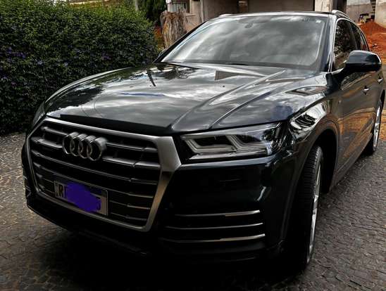 AUDI-Q5-2020
