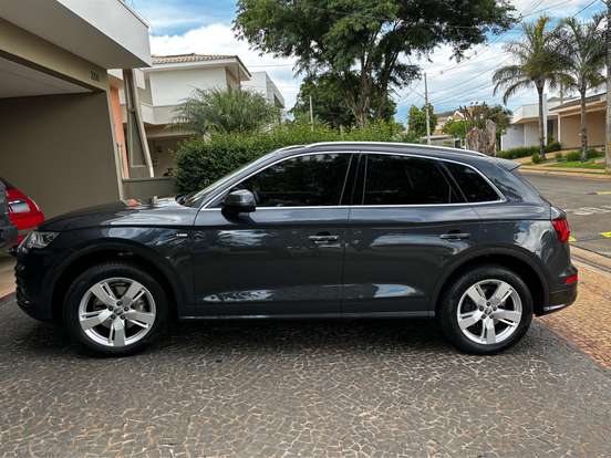 AUDI-Q5-2.0 TFSI GASOLINA S-LINE S TRONIC AUDI-Q5-2020