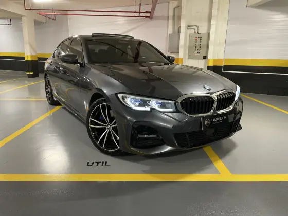 BMW 330i 2.0 16V TURBO GASOLINA M SPORT AUTOMÁTICO
