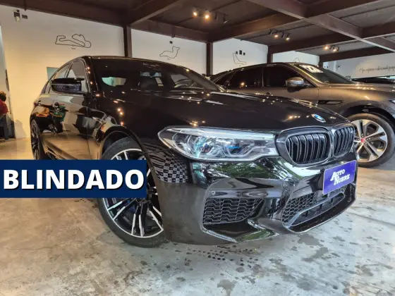 BMW M5 4.4 V8 TWIN POWER M XDRIVE STEPTRONIC