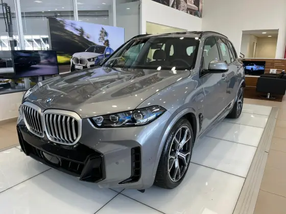 BMW X5 3.0 I6 TURBO HÍBRIDO XDRIVE50E M SPORT AUTOMÁTICO BMW X5 3.0 I6 TURBO HÍBRIDO XDRIVE50E M SPORT AUTOMÁTICO