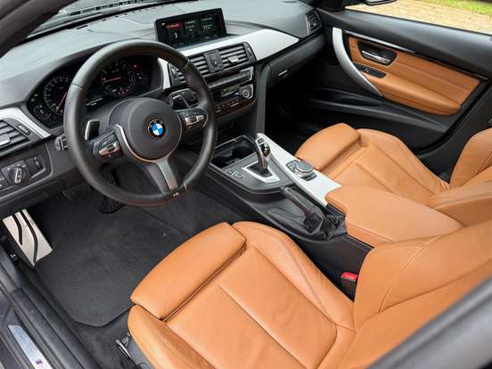 BMW-328i-2018