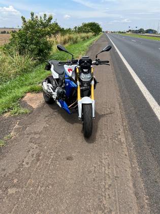 BMW F 900 R SPORT PLUS 