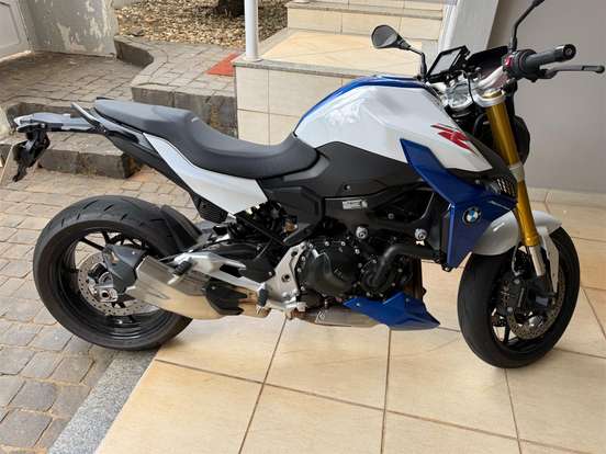 BMW-F 900 R SPORT PLUS BMW-F 900 R SPORT PLUS-2023
