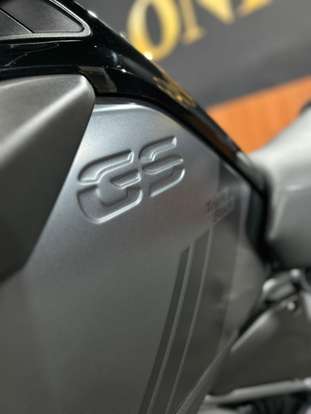 BMW-R 1250 GS ADVENTURE TRIPLE BLACK-2021