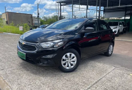 CHEVROLET ONIX 1.0 MPFI LT 8V FLEX 4P MANUAL