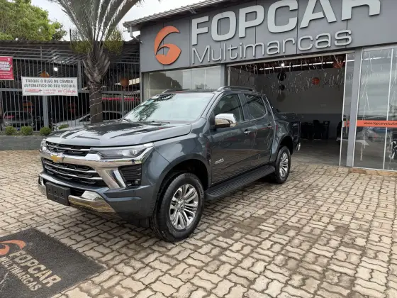 CHEVROLET S10 2.8 16V TURBO DIESEL HIGH COUNTRY CD 4X4 AUTOMÁTICO