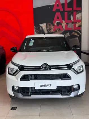 CITROËN BASALT 1.0 TURBO 200 FLEX SHINE CVT CITROËN BASALT 1.0 TURBO 200 FLEX SHINE CVT