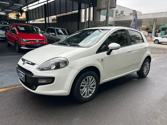 FIAT PUNTO 1.4 ATTRACTIVE ITALIA 8V FLEX 4P MANUAL