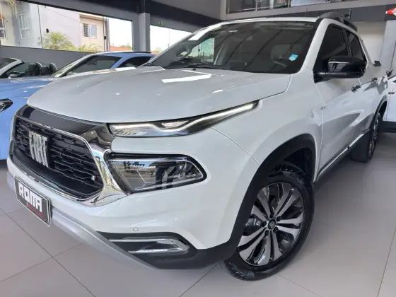 FIAT TORO 2.0 16V TURBO DIESEL VOLCANO 4WD AT9 FIAT TORO 2.0 16V TURBO DIESEL VOLCANO 4WD AT9