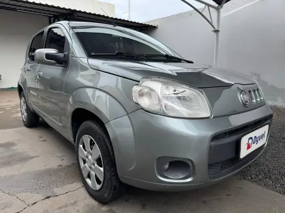 FIAT UNO 1.0 VIVACE 8V FLEX 4P MANUAL
