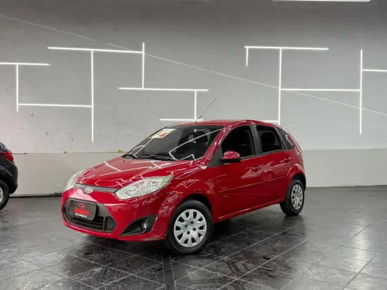 FORD FIESTA 1.0 ROCAM HATCH 8V FLEX 4P MANUAL