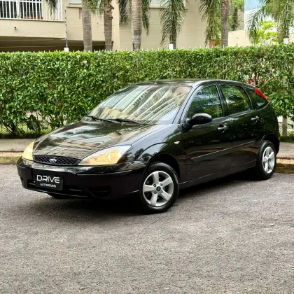 FORD FOCUS 1.6 GL 8V FLEX 4P MANUAL