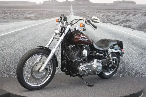 HARLEY-DAVIDSON DYNA SUPER GLIDE CUSTOM HARLEY-DAVIDSON DYNA SUPER GLIDE CUSTOM