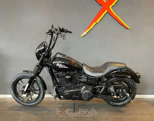 HARLEY-DAVIDSON DYNA SUPER GLIDE 