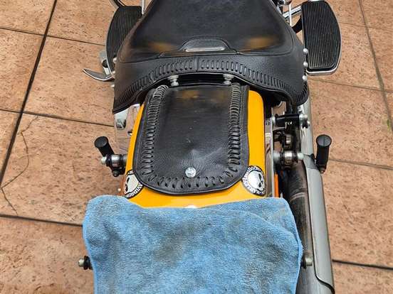 HARLEY-DAVIDSON-SOFTAIL FAT BOY HARLEY-DAVIDSON-SOFTAIL FAT BOY-2010