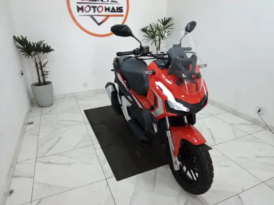 HONDA ADV 