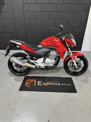 HONDA CB 300R 