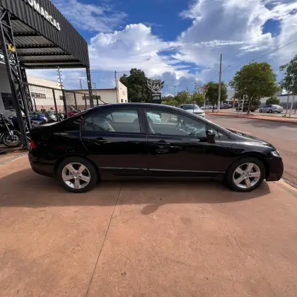 HONDA CIVIC 1.8 LXS 16V FLEX 4P MANUAL