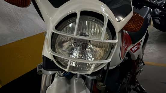 HONDA-XL 250R HONDA-XL 250R-1983