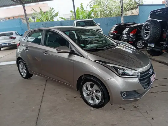 HYUNDAI HB20 1.6 PREMIUM 16V FLEX 4P AUTOMÁTICO