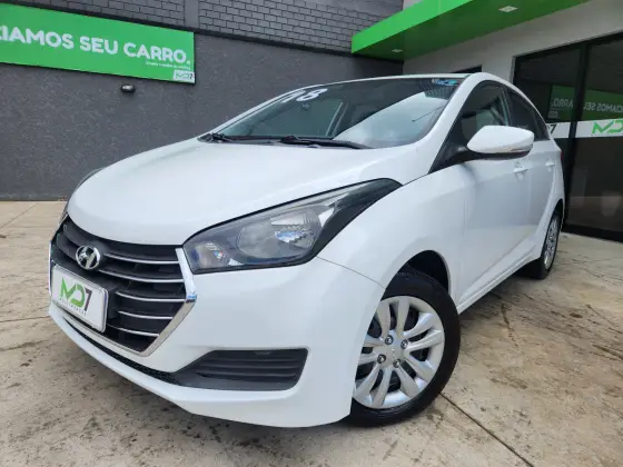 HYUNDAI HB20S 1.6 COMFORT PLUS 16V FLEX 4P AUTOMÁTICO